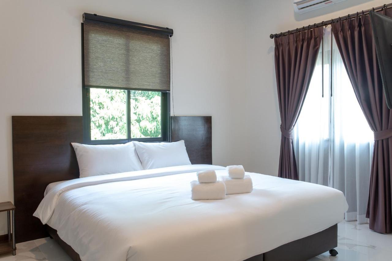 Khampare Chiang Mai Hotel Exterior photo